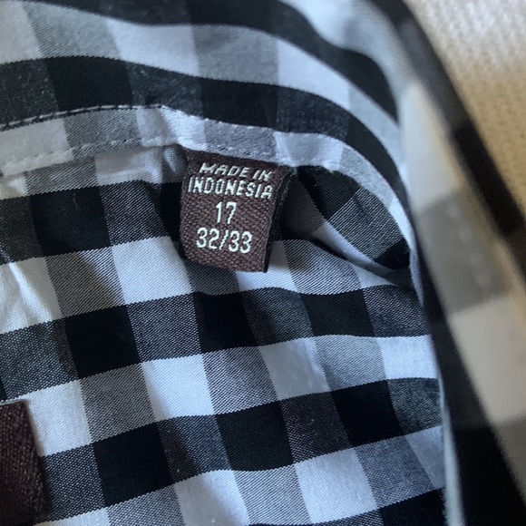Michael Kors, men’s black and white gingham button down shirt, 17/32–33 - Picture 6 of 9